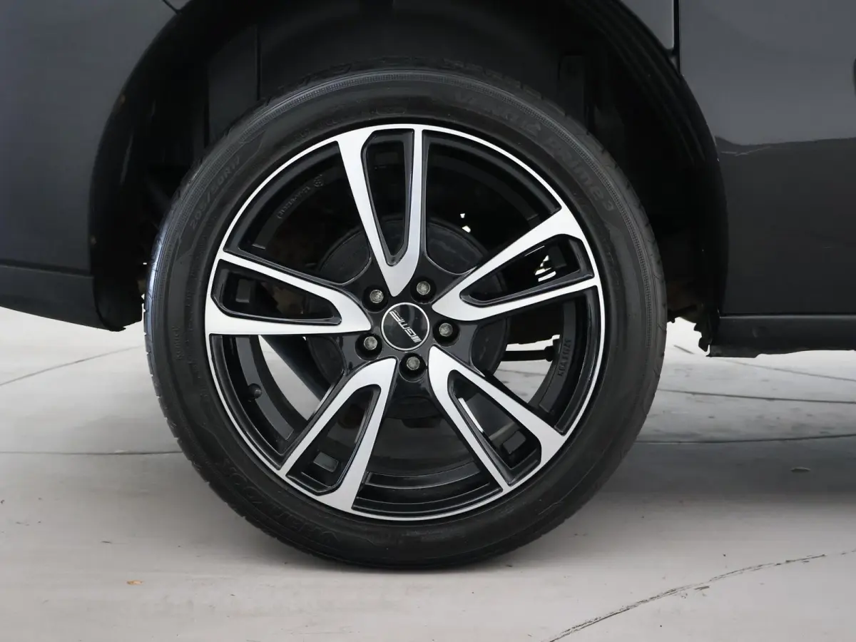 1.3 MJ ACTUAL EURO 6 + TREKHAAK | 17 INCH | AIRCO | BLUETOOTH