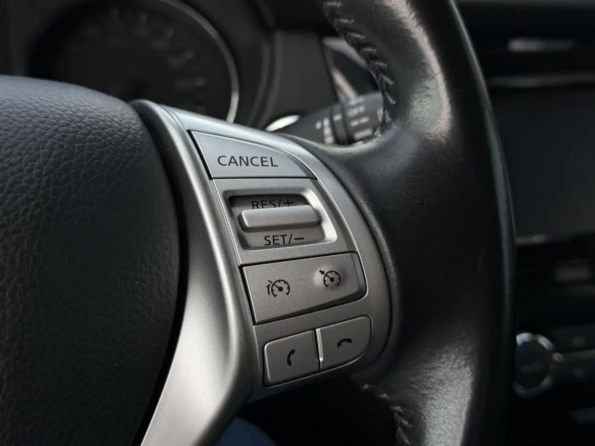1.2 Tekna | Export | Automaatbak Schokt | 2e Eigenaar | NL AUTO | 19 Inch | All Season Banden | 360 Camera | Lederen Bekleding | Elektrische Bestuurdersstoel | Navigatie | Stoelverwarming |