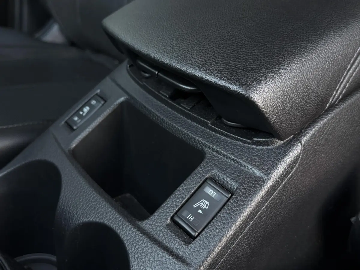 1.2 Tekna | Export | Automaatbak Schokt | 2e Eigenaar | NL AUTO | 19 Inch | All Season Banden | 360 Camera | Lederen Bekleding | Elektrische Bestuurdersstoel | Navigatie | Stoelverwarming |
