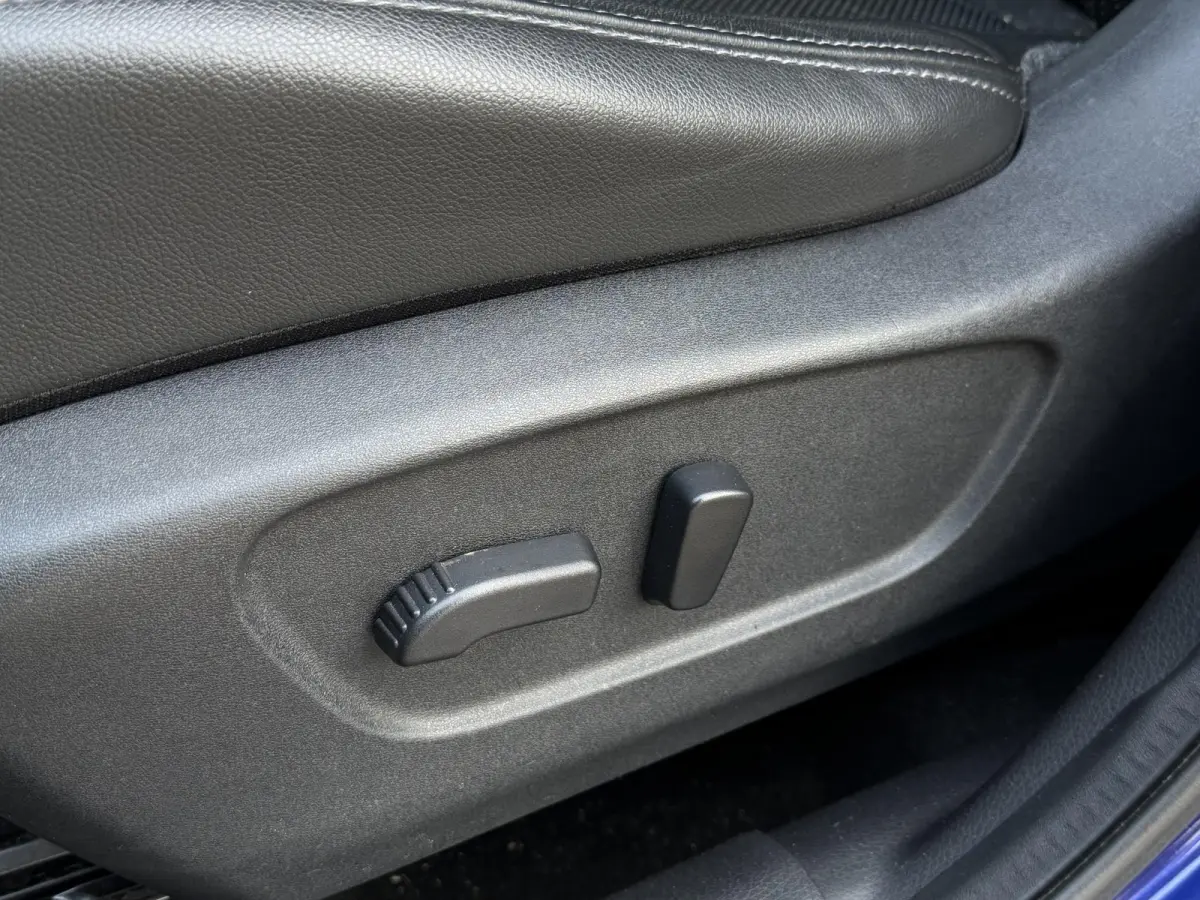 1.2 Tekna | Export | Automaatbak Schokt | 2e Eigenaar | NL AUTO | 19 Inch | All Season Banden | 360 Camera | Lederen Bekleding | Elektrische Bestuurdersstoel | Navigatie | Stoelverwarming |