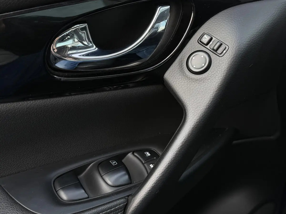 1.2 Tekna | Export | Automaatbak Schokt | 2e Eigenaar | NL AUTO | 19 Inch | All Season Banden | 360 Camera | Lederen Bekleding | Elektrische Bestuurdersstoel | Navigatie | Stoelverwarming |