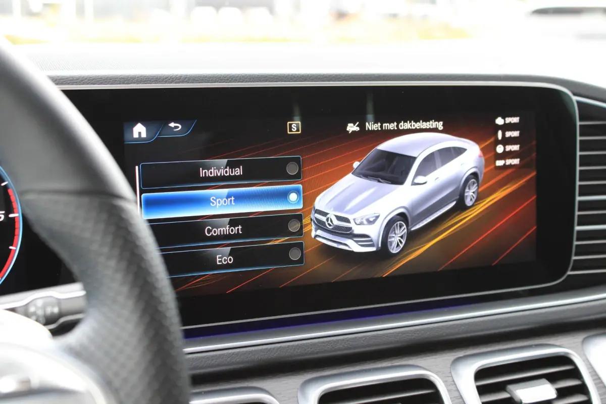 400 d 4MATIC Premium Plus Pano | Burmester | Trekhaak | 360 Camera | 22" | 63 AMG Accessoires Origineel | Augmented Reality | Multibeam LED | Keyless | Volledig Onderhouden