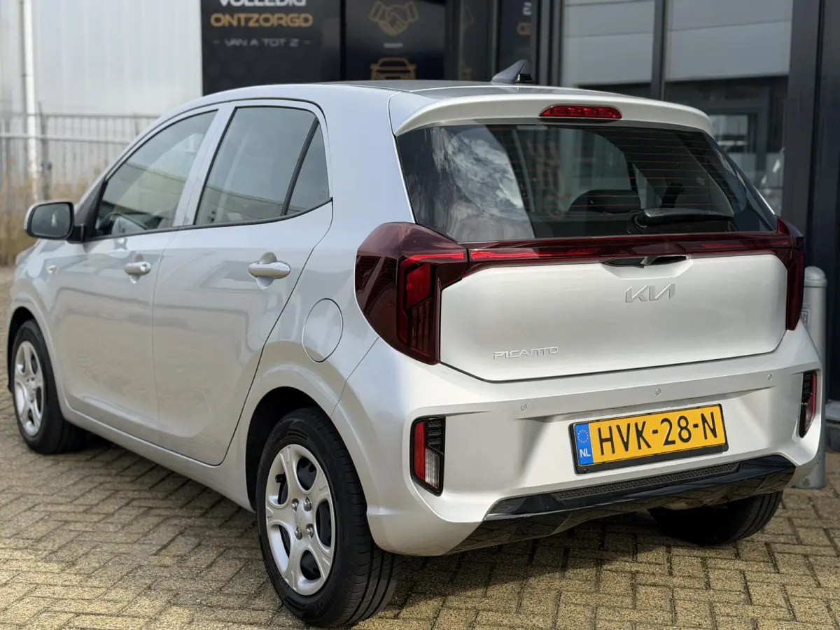 1.0 DPI DynamicLine | NIEUW MODEL! | NL AUTO | Digital Cockpit | Achteruitrijcamera | Parkeersensoren | Carplay | Airco | Cruise Control |