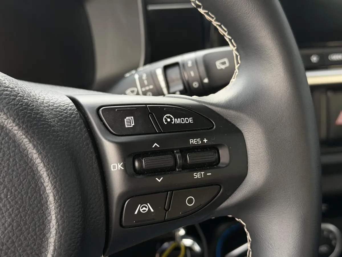 1.0 DPI DynamicLine | NIEUW MODEL! | NL AUTO | Digital Cockpit | Achteruitrijcamera | Parkeersensoren | Carplay | Airco | Cruise Control |