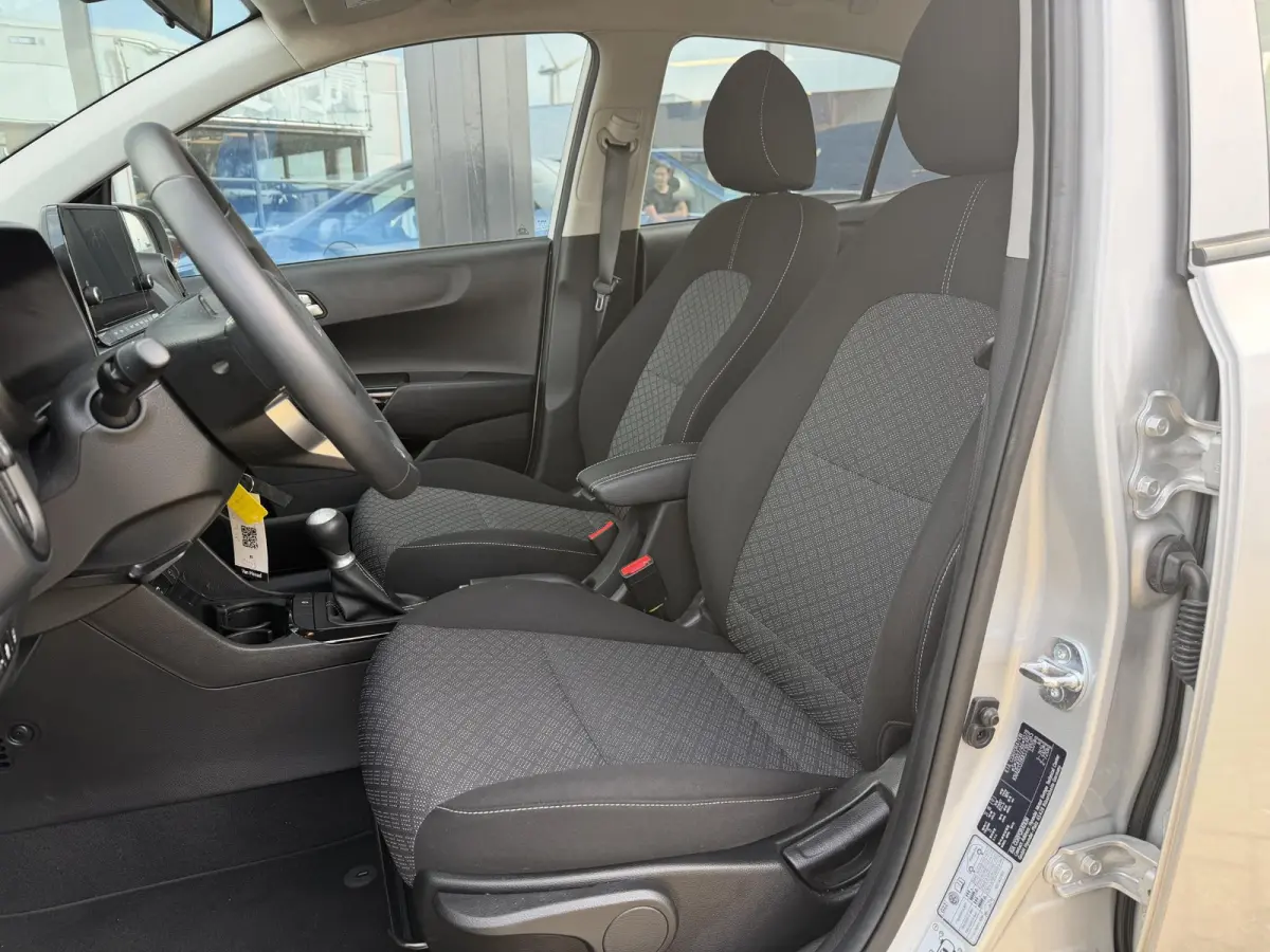 1.0 DPI DynamicLine | NIEUW MODEL! | NL AUTO | Digital Cockpit | Achteruitrijcamera | Parkeersensoren | Carplay | Airco | Cruise Control |