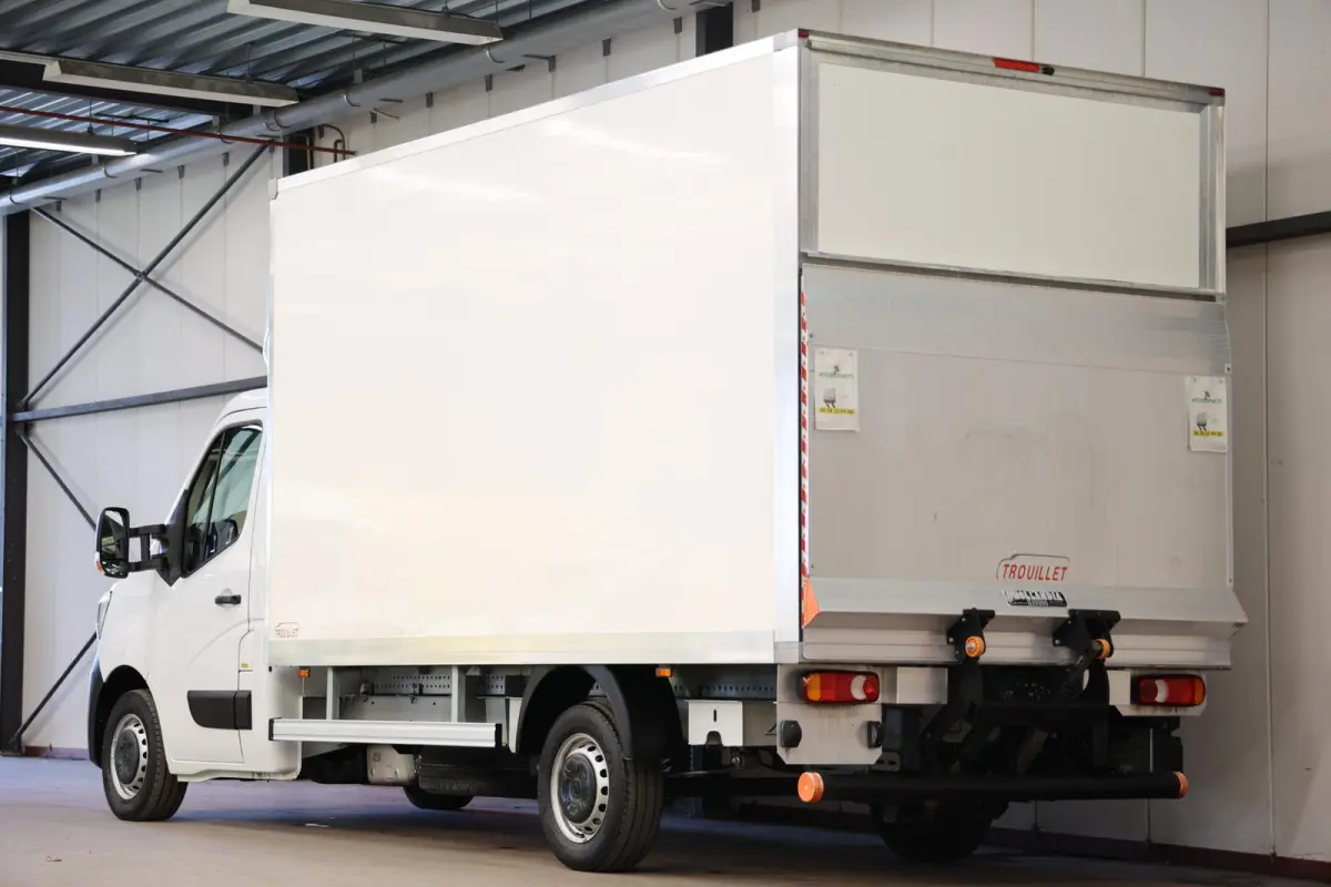 2.3 dCi 145pk Bakwagen laadklep 1000 kg LAADVERMOG