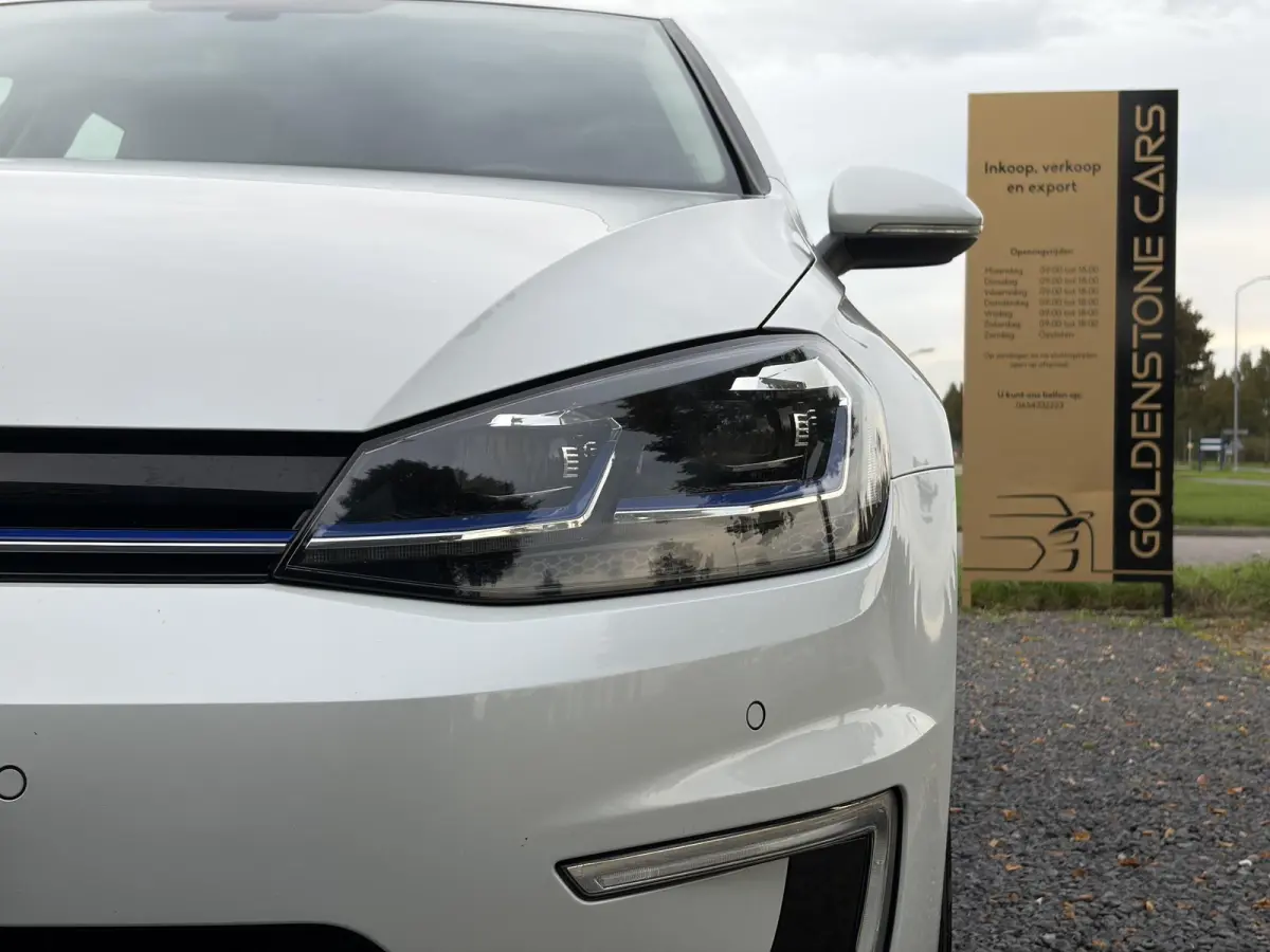 e-Golf ✓SOH 85,18 %✓2e Eigenaar✓Carplay✓Navi✓Clima✓Cruise✓Pdc V+A✓136pk✓Lm velgen✓Bj 12-2018✓N.A.P✓Apk tot 10-2027