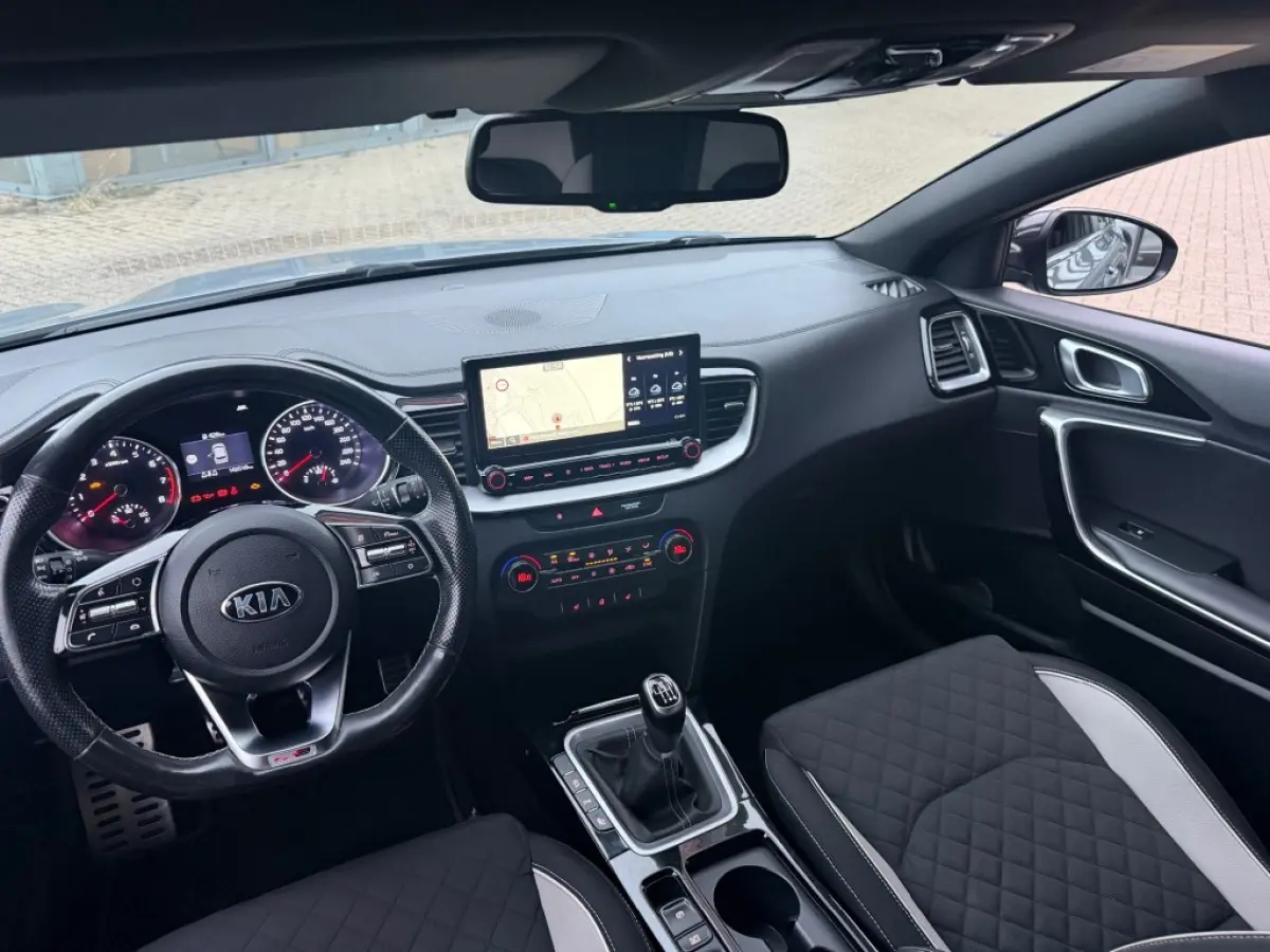 1.0 T-GDI GT-LINE BUSINESS EDITION NAVI AIRCO/ECC PDC
