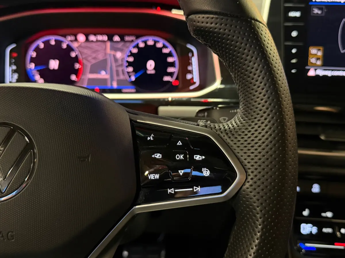 1.5 TSI R-Line Pano|Leder|Beats|Keyl|Led|IQ|Sfeer