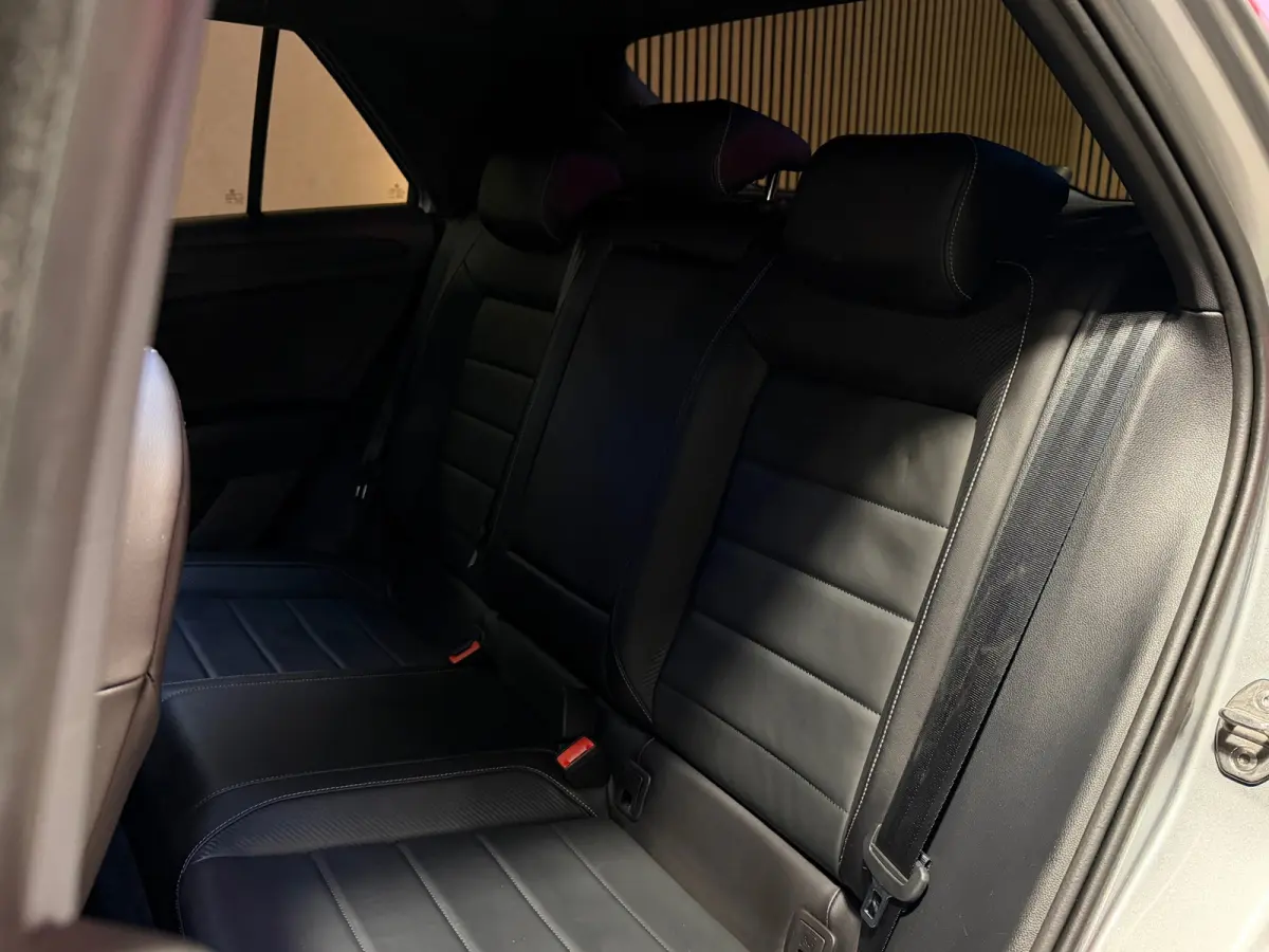 1.5 TSI R-Line Pano|Leder|Beats|Keyl|Led|IQ|Sfeer
