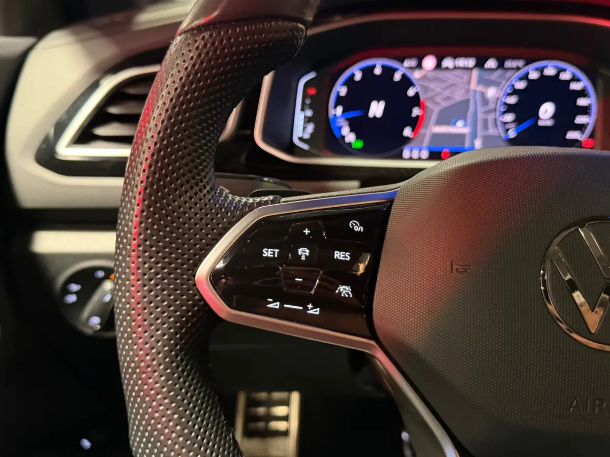 1.5 TSI R-Line Pano|Leder|Beats|Keyl|Led|IQ|Sfeer