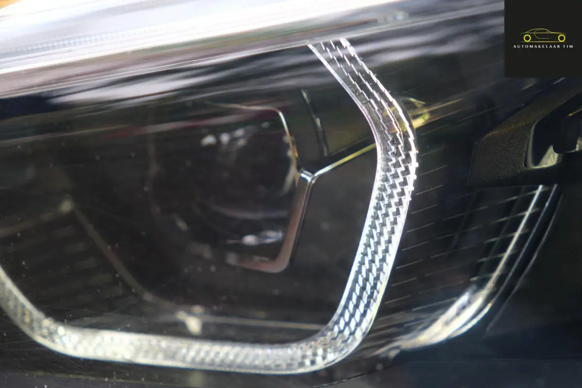220i High Executive Edition