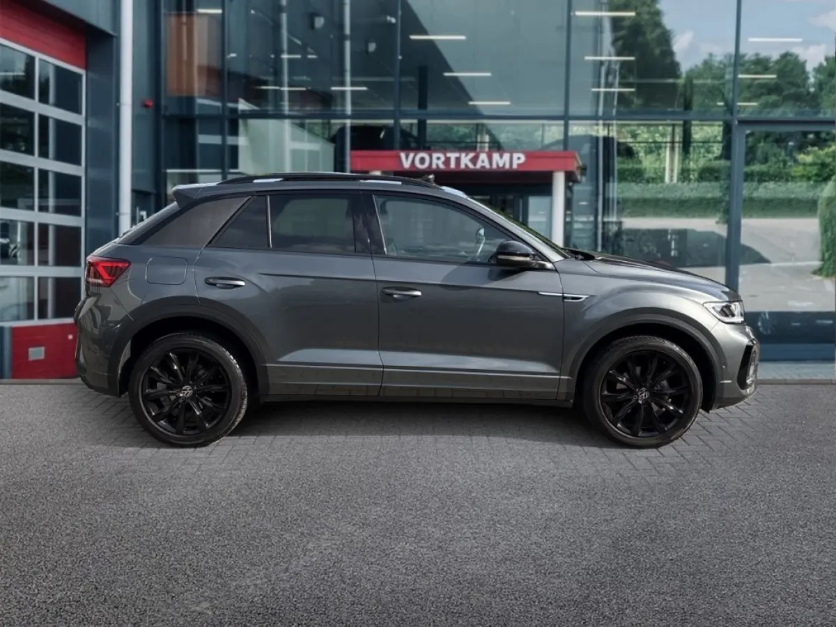 1.5 TSI DSG R-LINE PANO-DAK/CAMERA/ACC/STOELVERW/CARPLAY