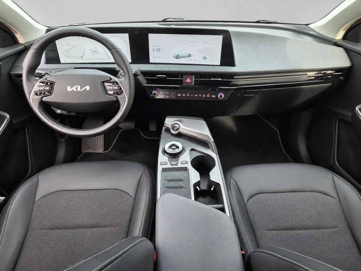 Edition 77.4 kWh | Trekhaak | Adaptive cruise control | Camera | NAP | Rijklaarprijs