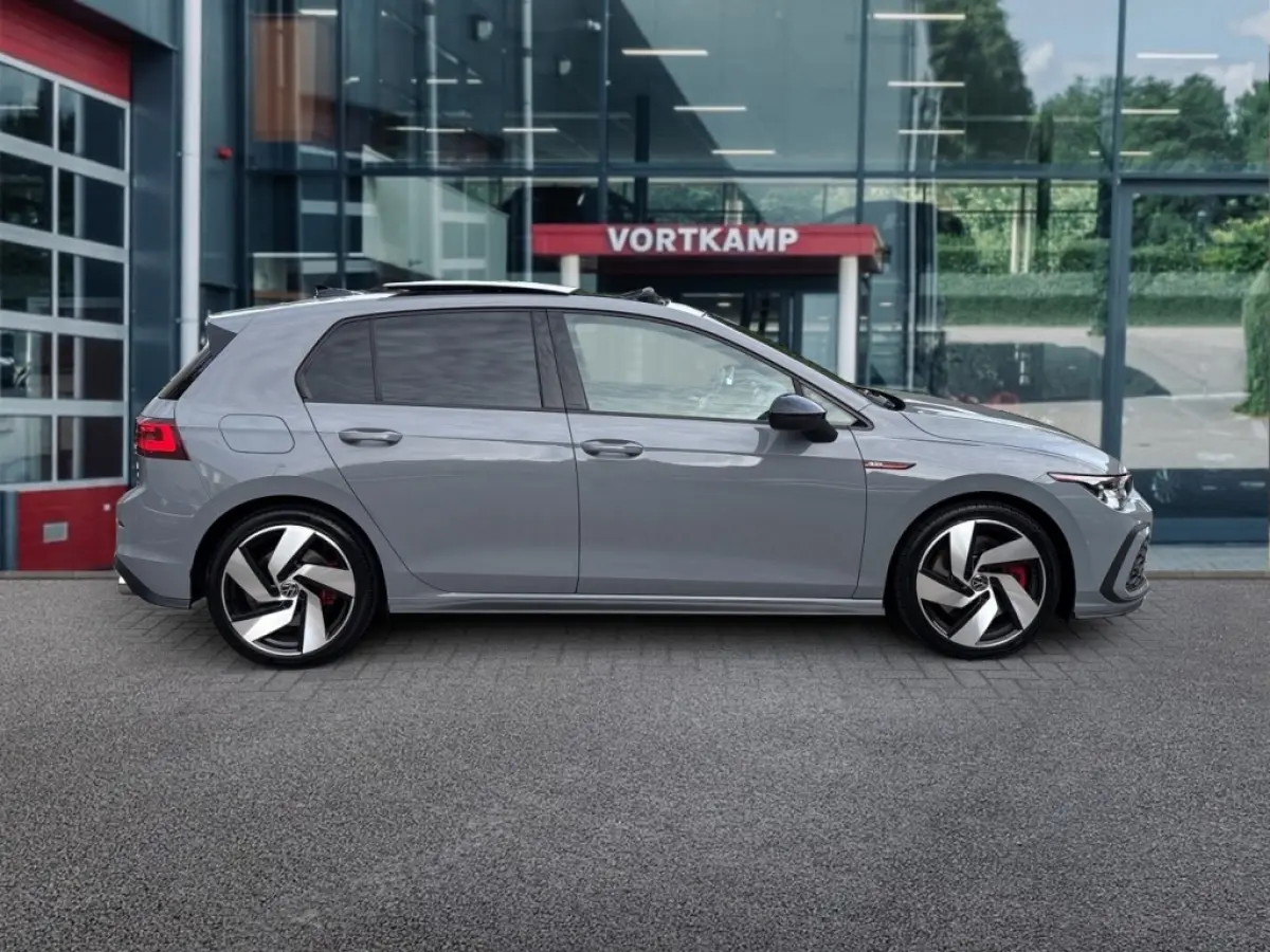 2.0 TSI DSG GTI PANO-DAK/HARMAN-KARDON/IQ-LIGHTS/CAMERA