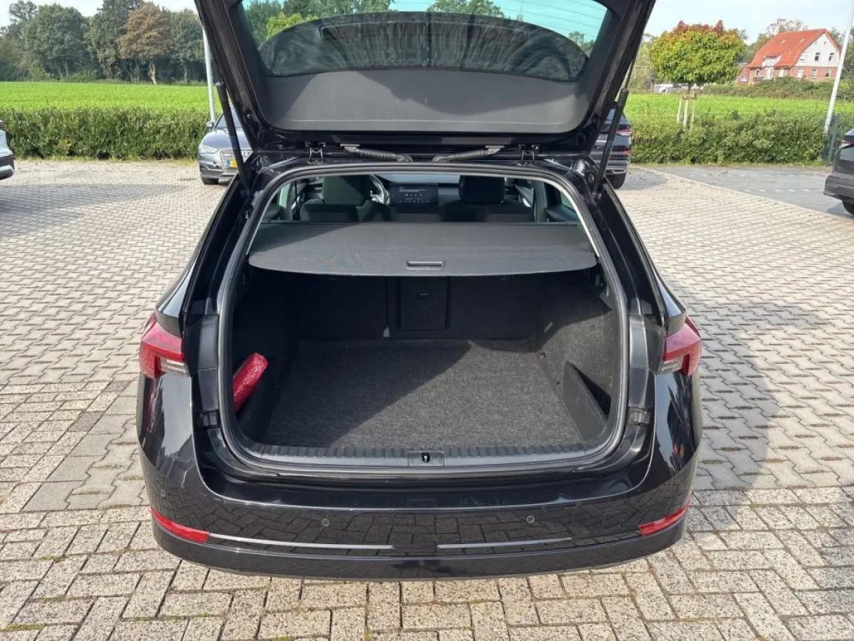 2.0 TDI DSG CLEVER CAMERA/ACC/STOEL+STUURVERW/CARPLAY/NAVI