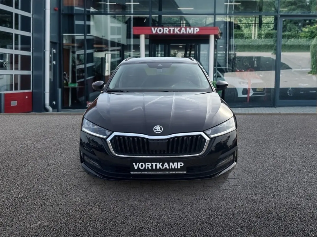 2.0 TDI DSG CLEVER CAMERA/ACC/STOEL+STUURVERW/CARPLAY/NAVI