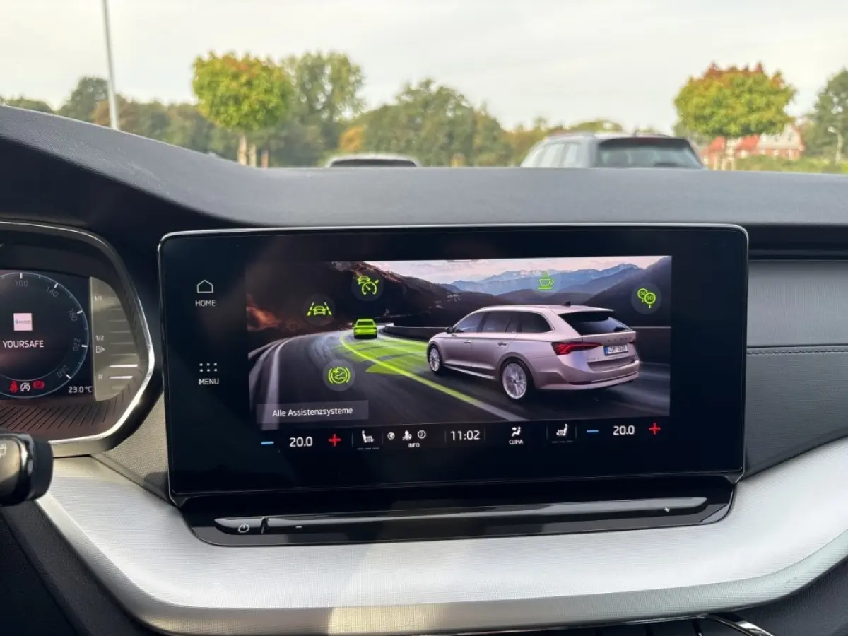 2.0 TDI DSG CLEVER CAMERA/ACC/STOEL+STUURVERW/CARPLAY/NAVI