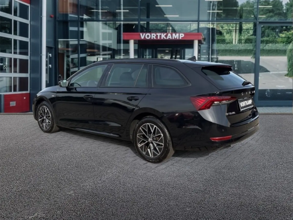 2.0 TDI DSG CLEVER CAMERA/ACC/STOEL+STUURVERW/CARPLAY/NAVI