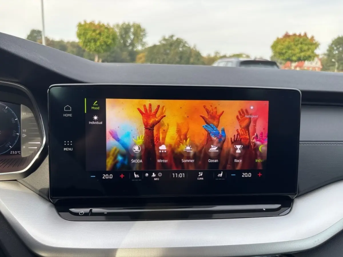 2.0 TDI DSG CLEVER CAMERA/ACC/STOEL+STUURVERW/CARPLAY/NAVI