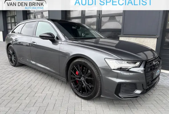 55 TFSIe quattro S-line Competition RS seats