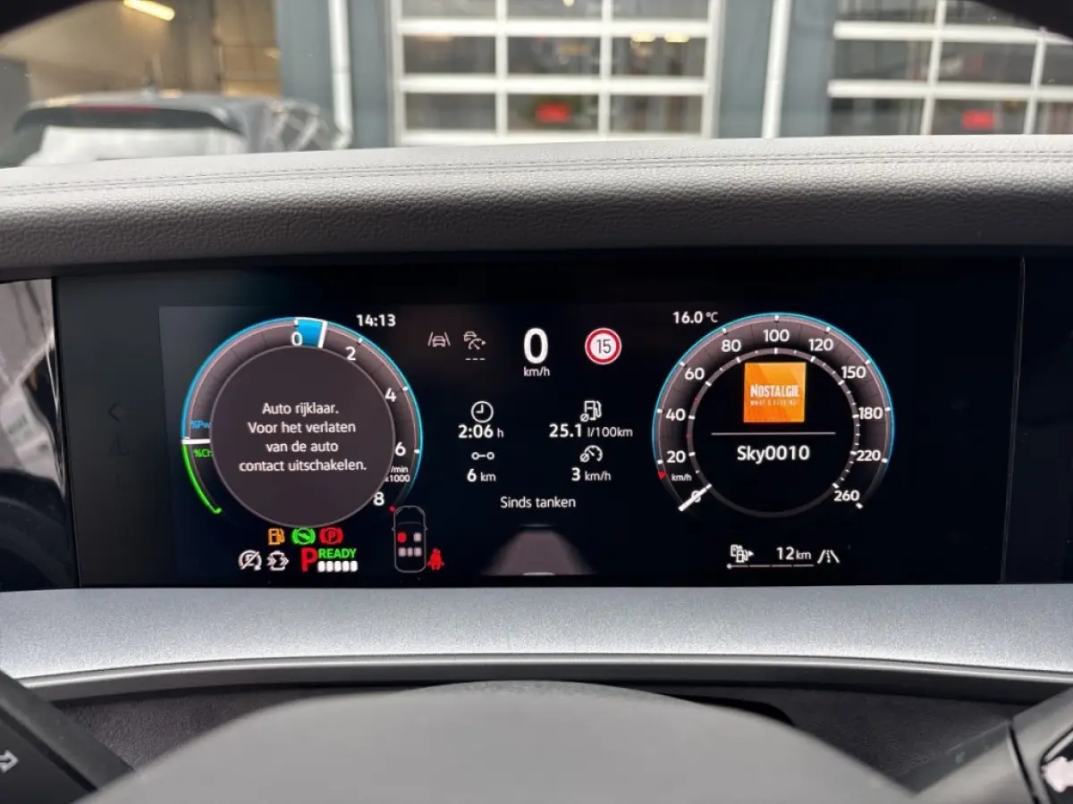 1.5 TSI E-HYBRID R-LINE 272 PK FISCAAL LAAG!: 51244,00 PANO-DAK/LEDER/H+K/TREKHAAK/360CAMERA/DCC