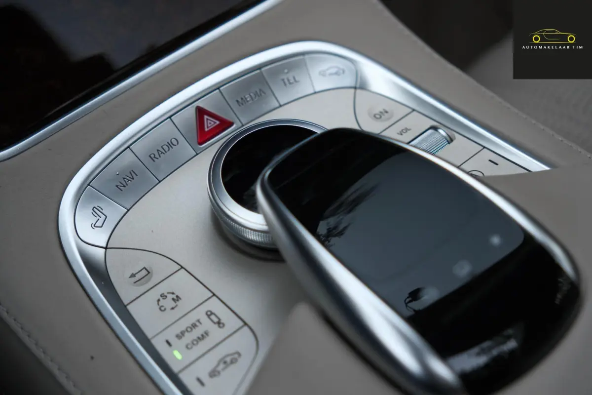AMG 63 4Matic Lang Chauffeurspakket Plus | Unieke kleurencombi
