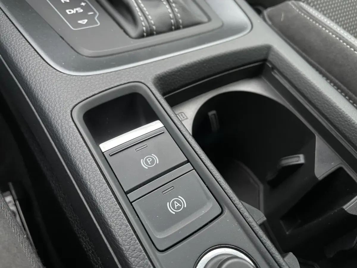 45 TFSI e S-line Black
