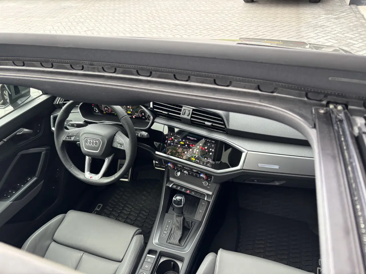35 TFSI S-Line Pano Standverwarming!