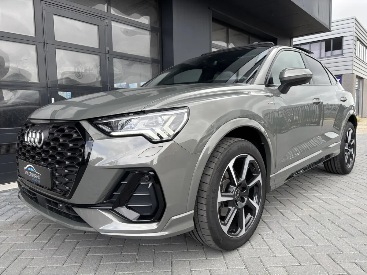35 TFSI S-Line Pano Standverwarming!