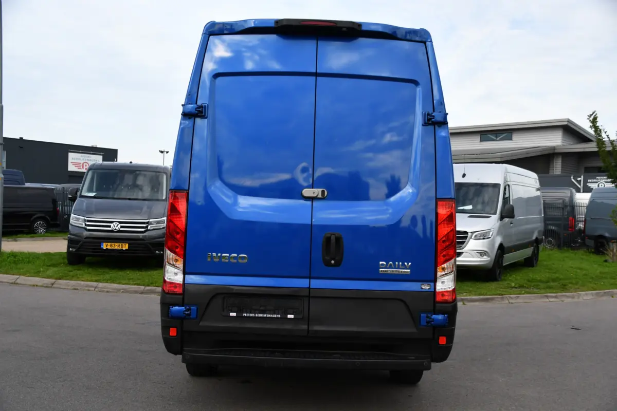 35C14V 2.3 352 H2 PB Edition Adaptieve Cruise, Camera, LED, Automaat, Clima, 3500kg Trekgewicht, Multimedia, Uniek!