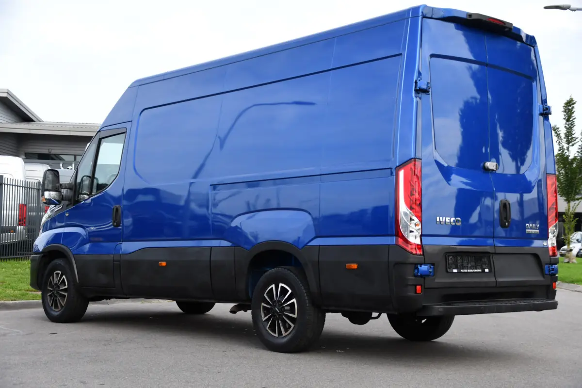 35C14V 2.3 352 H2 PB Edition Adaptieve Cruise, Camera, LED, Automaat, Clima, 3500kg Trekgewicht, Multimedia, Uniek!