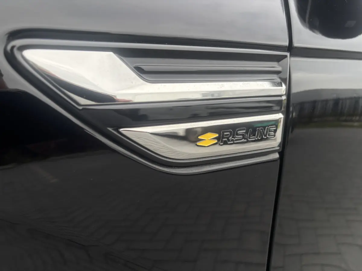 1.3 mild hybrid 160 R.S. line Pano 360 camera