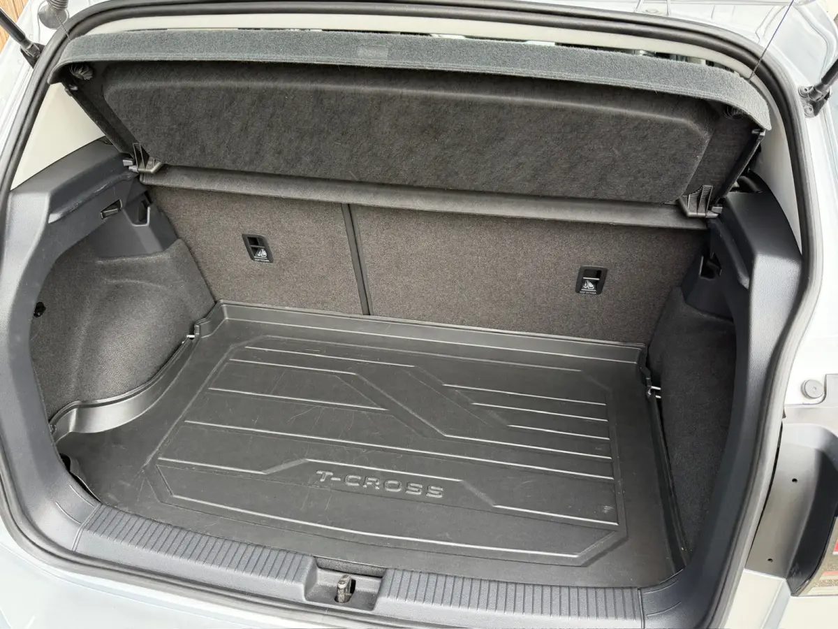 1.0 TSI 115pk Style | Led | 4-season | Climate | Adap. Cruise | Dode hoek | Camera | Navi | Rijklaar incl. 1 jaar Bovag garantie