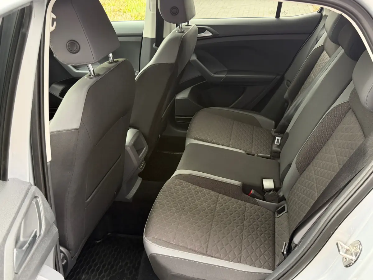 1.0 TSI 115pk Style | Led | 4-season | Climate | Adap. Cruise | Dode hoek | Camera | Navi | Rijklaar incl. 1 jaar Bovag garantie