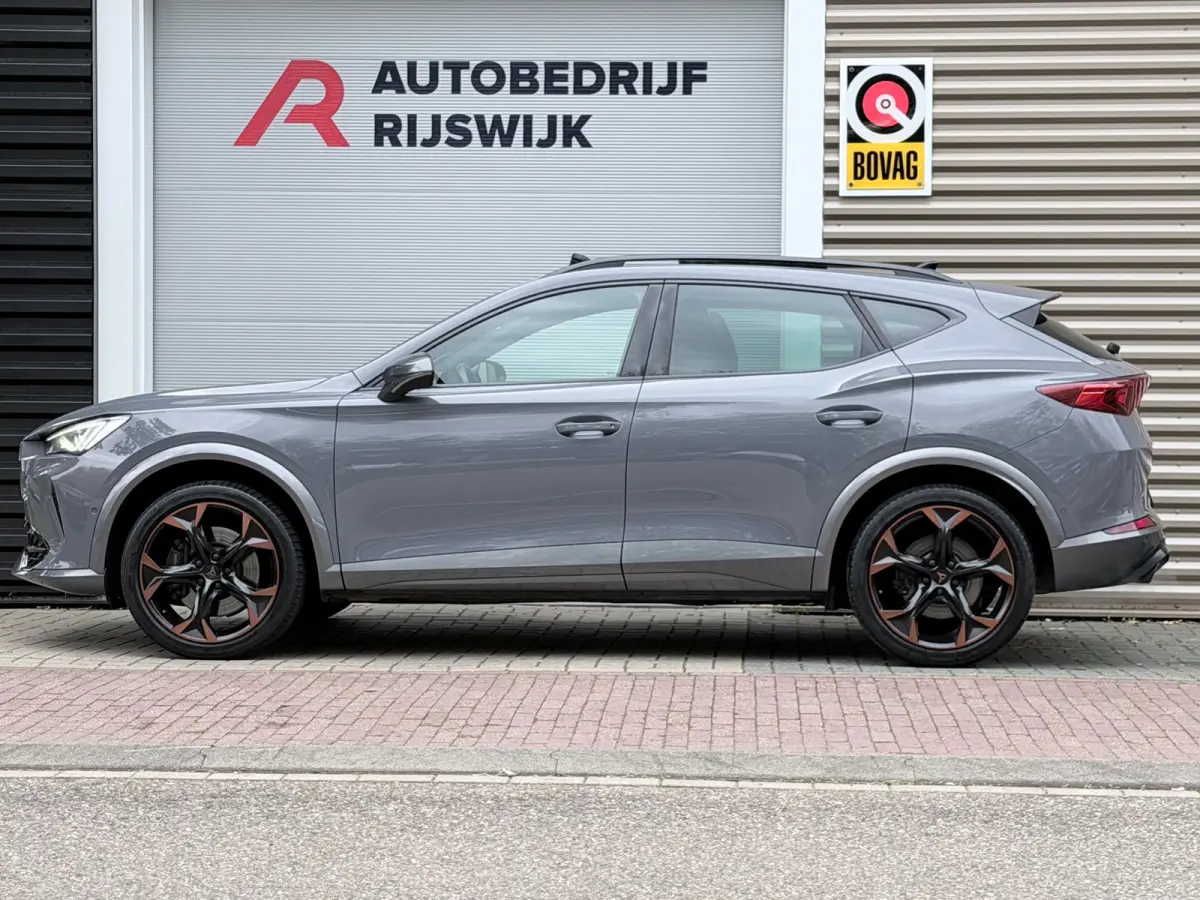 2.0 TSI 4DRIVE Pano/Trekhaak/Matrix