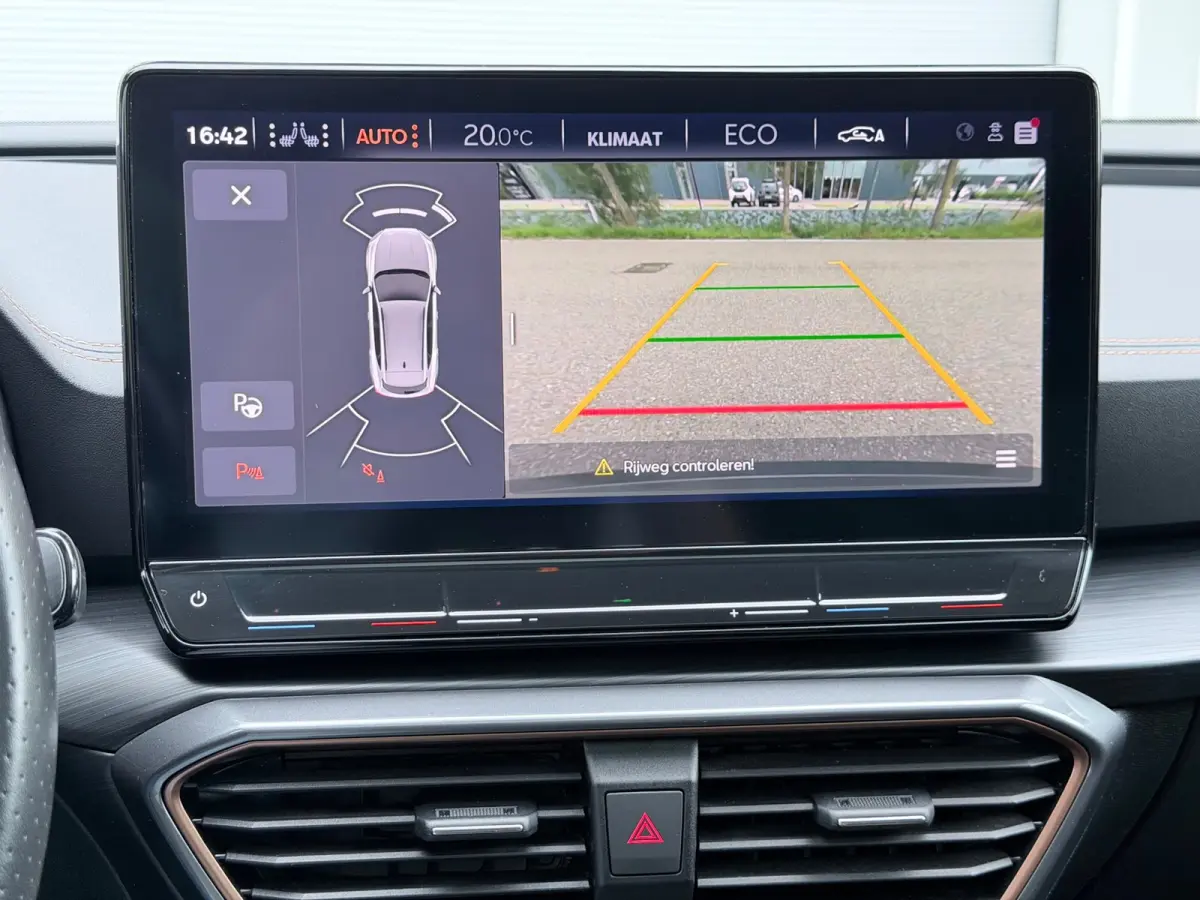 2.0 TSI 4DRIVE Pano/Trekhaak/Matrix