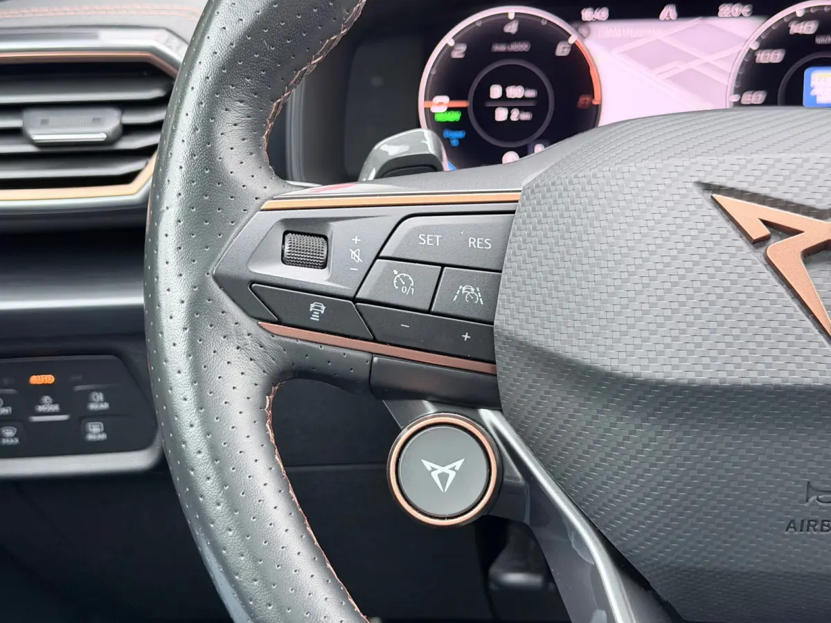 2.0 TSI 4DRIVE Pano/Trekhaak/Matrix