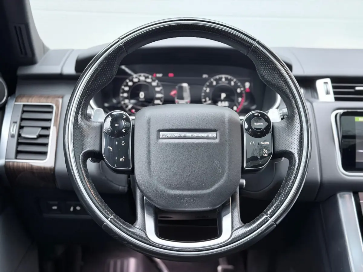 3.0 V6 SC HSE Dynamic Pano/Luchtvering