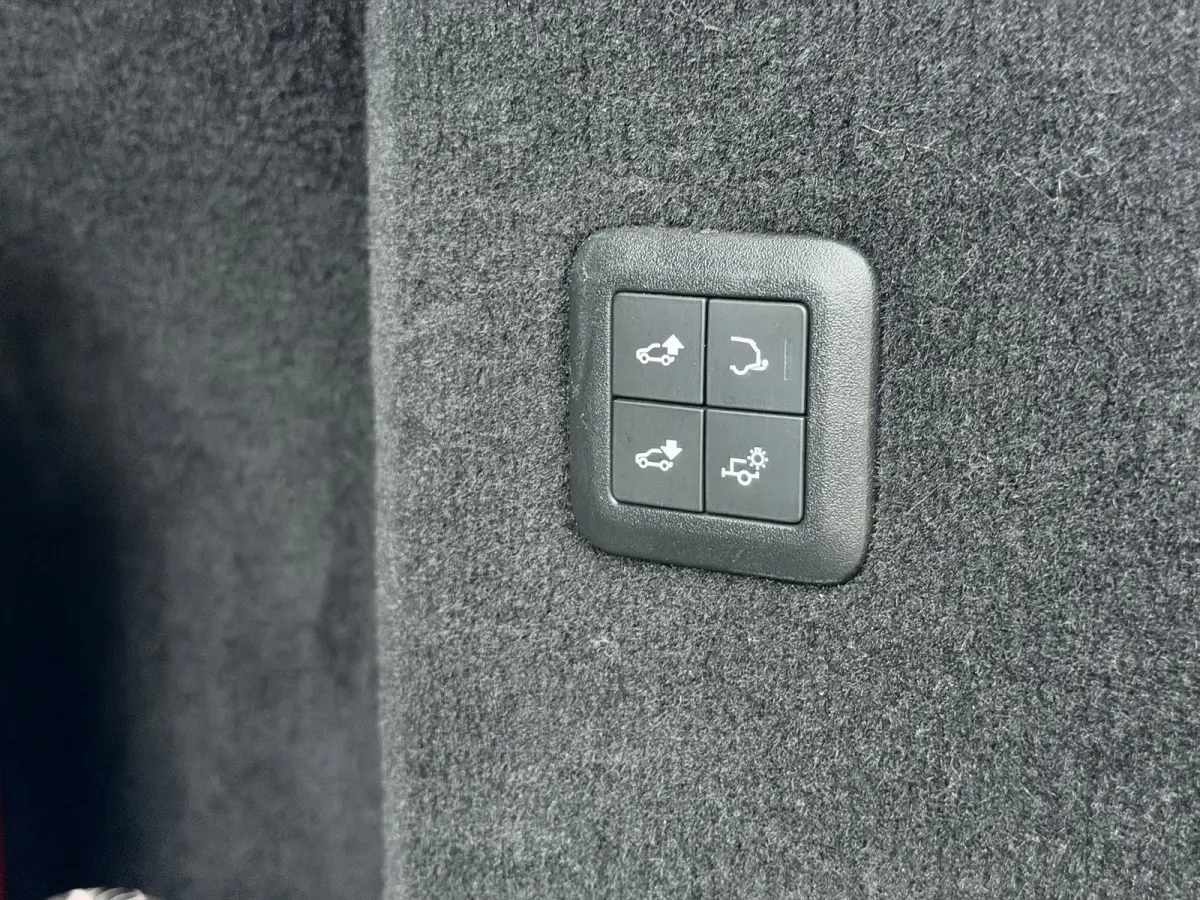 3.0 V6 SC HSE Dynamic Pano/Luchtvering