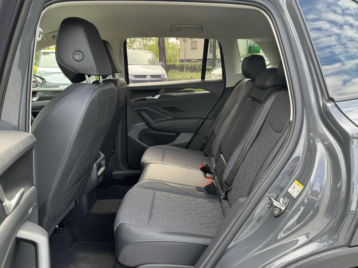 1.5 eTSI DSG Edition (Camera,Navi,Virtual,Carplay,Winter)
