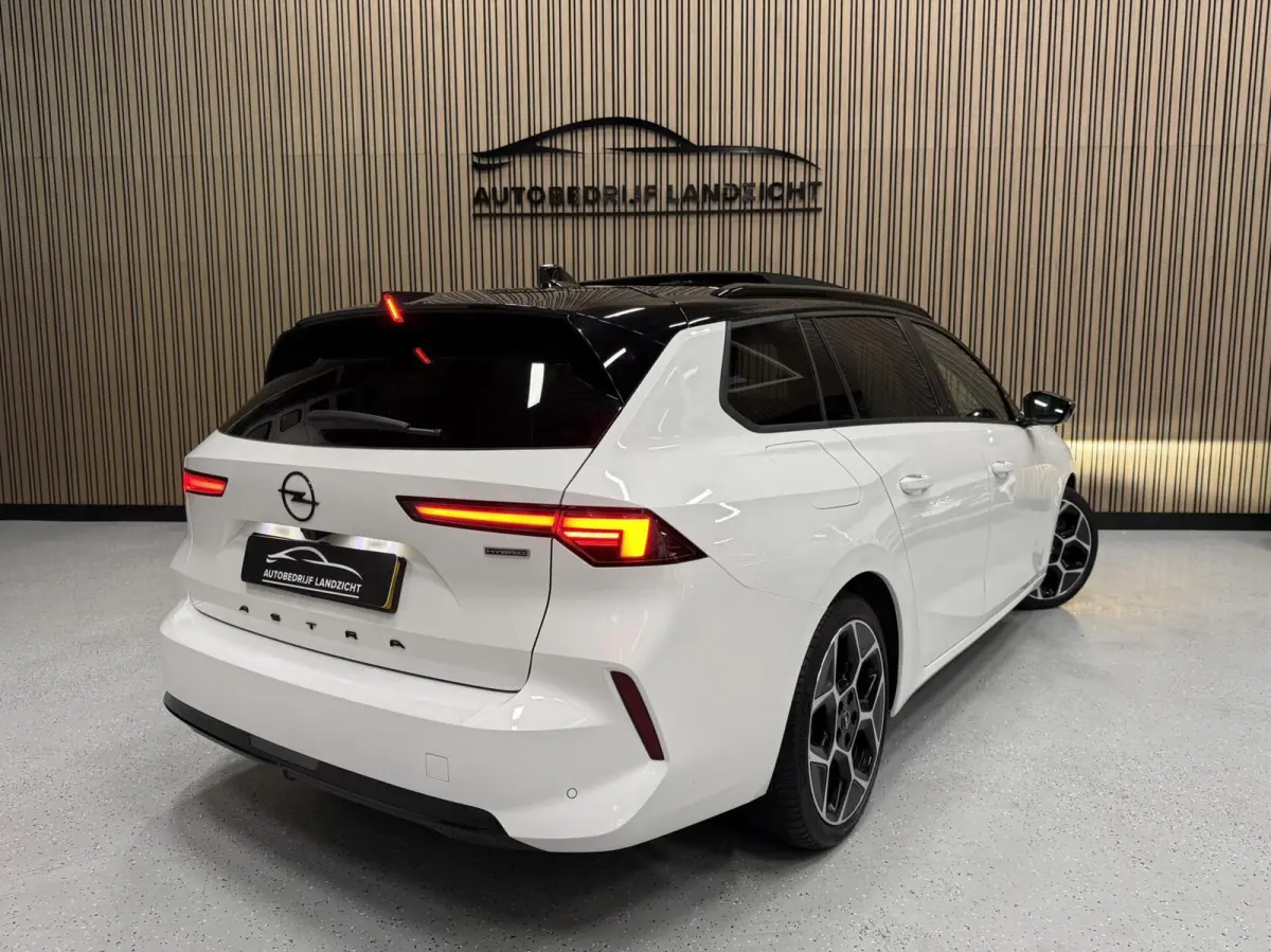 1.6 Turbo Plug In Hybrid Ultimate