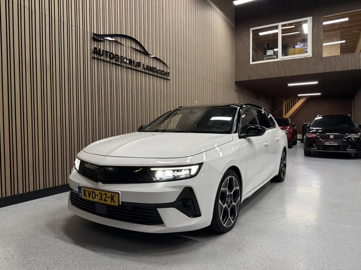 1.6 Turbo Plug In Hybrid Ultimate