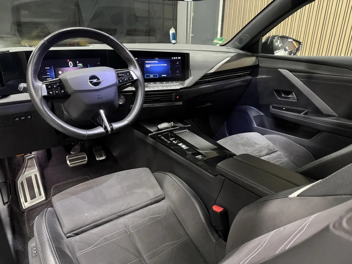 1.6 Turbo Plug In Hybrid Ultimate