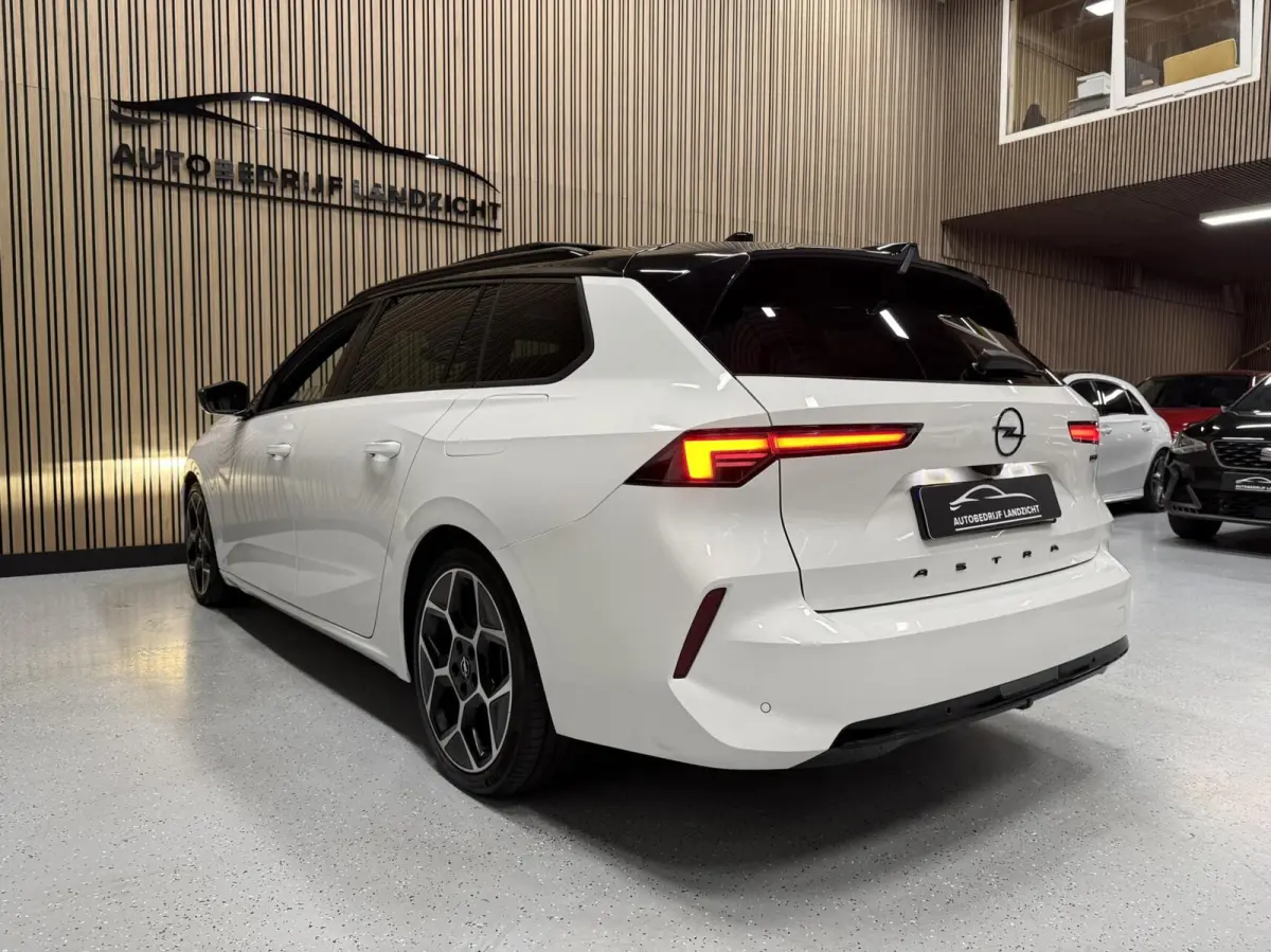 1.6 Turbo Plug In Hybrid Ultimate
