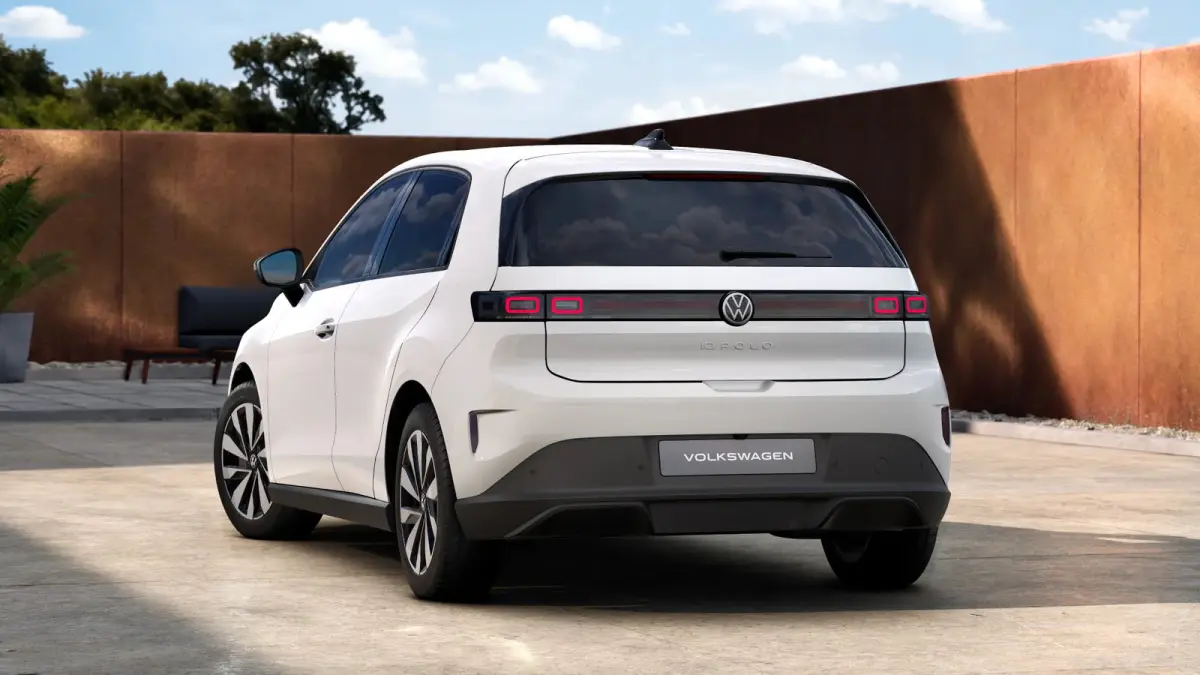 Life | Automatische afstandsregeling (Adaptive Cruise Control) | Koplampverlichting LED | Zijruiten achter en achterruit getint