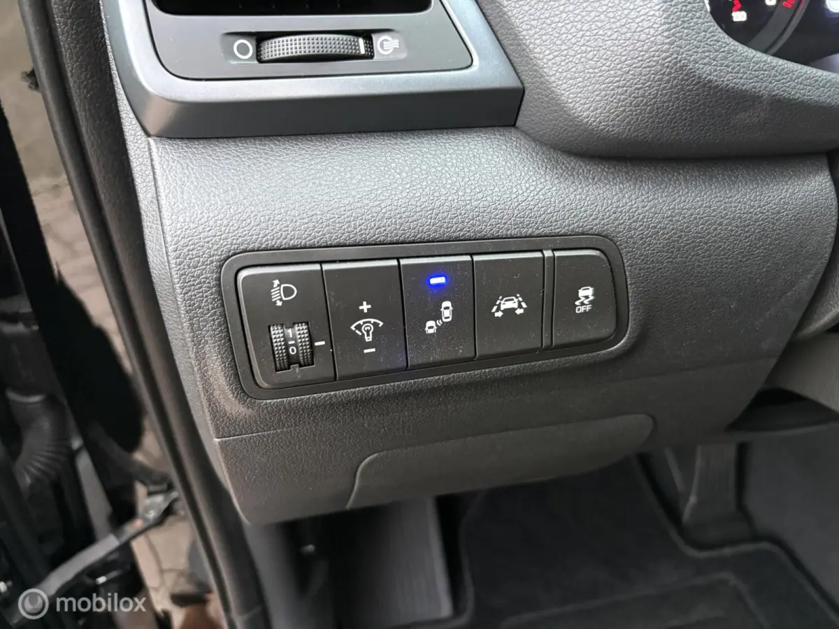 1.6 T-GDi Comfort 4WD NAVI/CAMERA/CRUISE