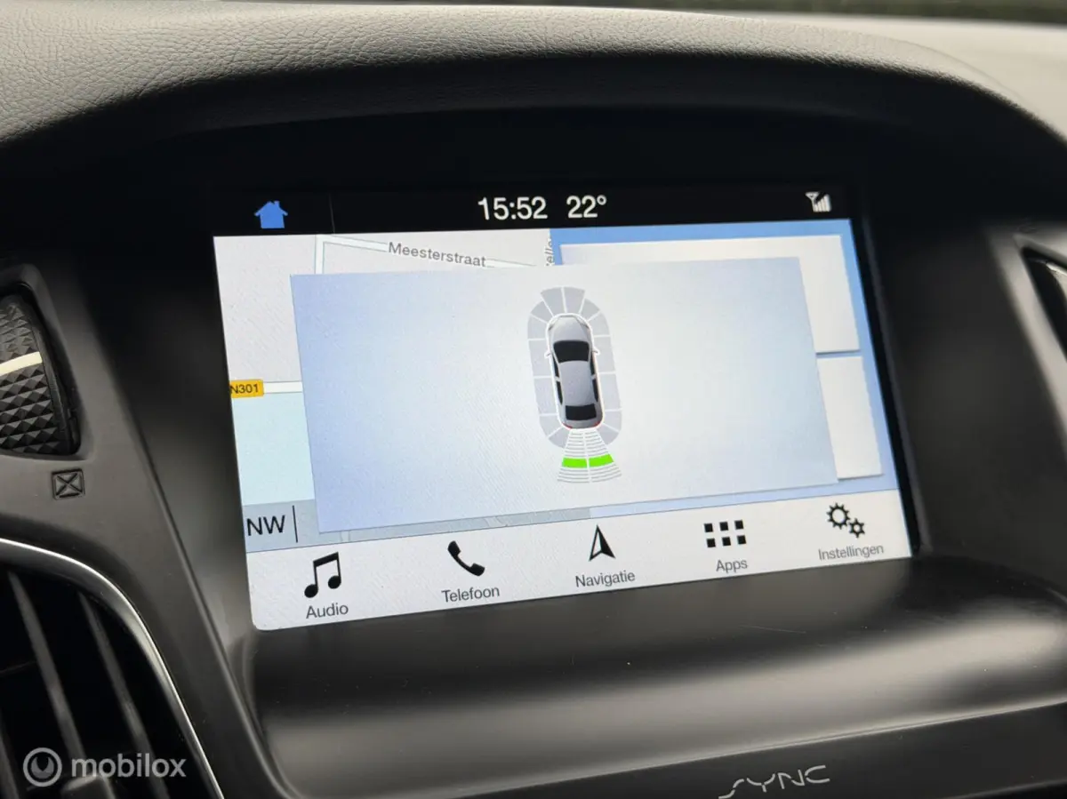 1.0 EcoBoost ST Line Business