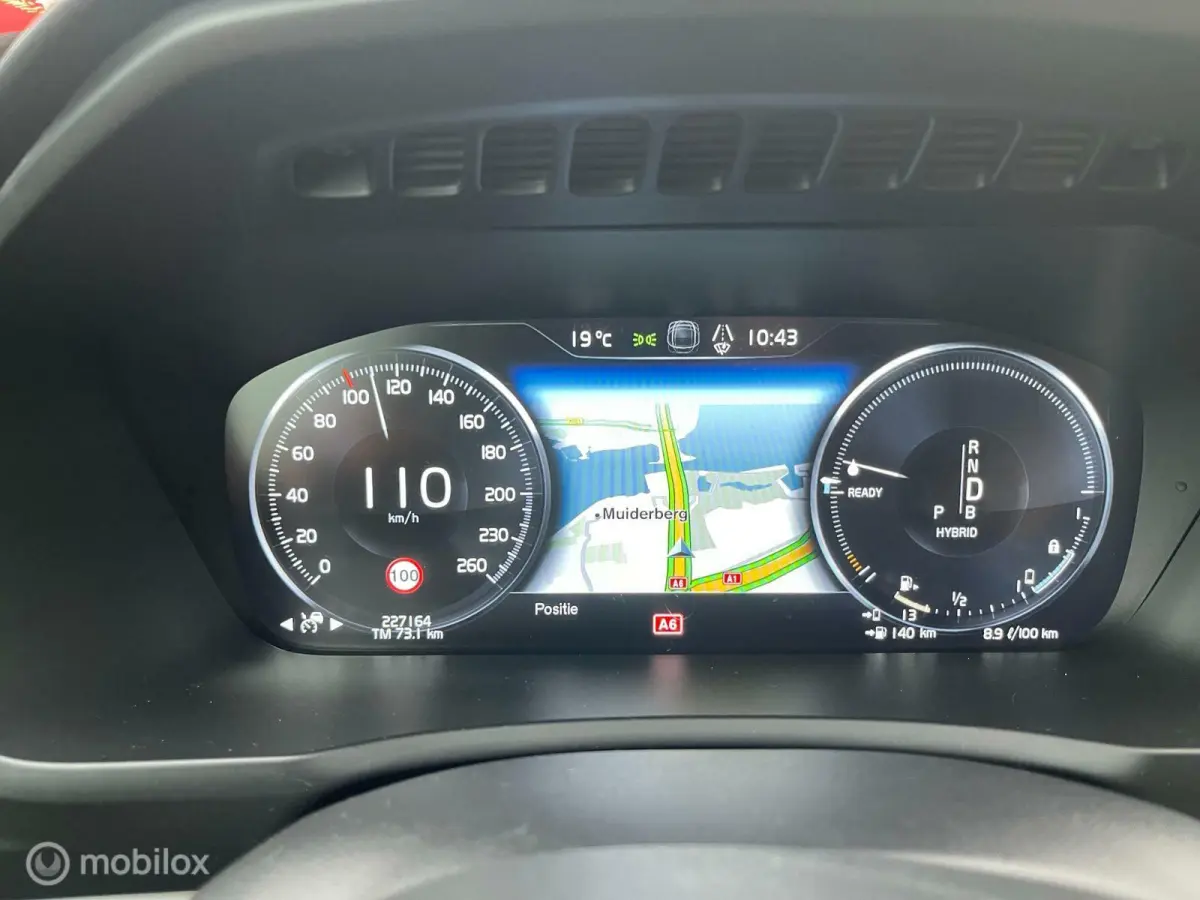 2.0 T8 Twin Engine AWD R-Design