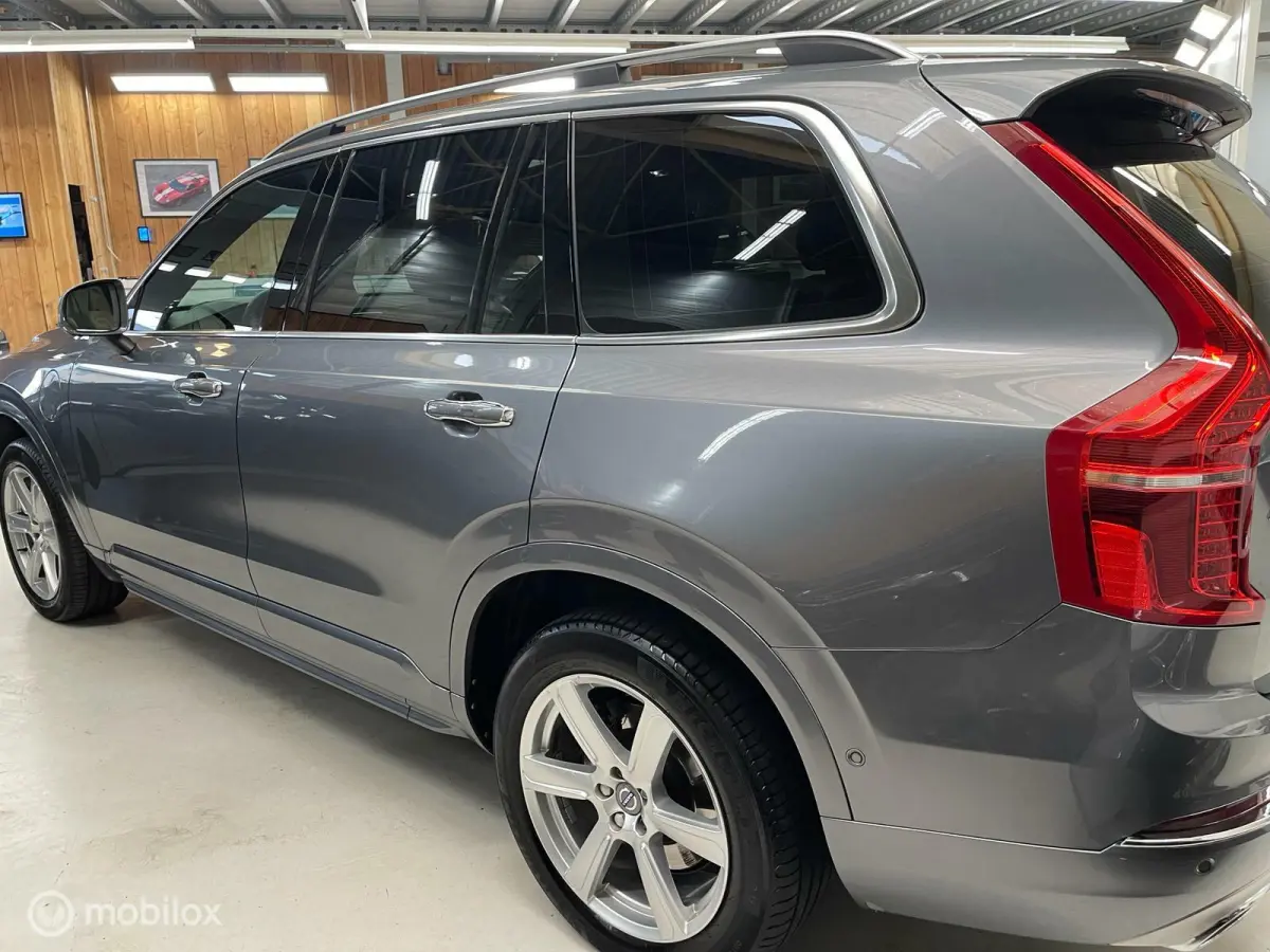 2.0 T8 Twin Engine AWD R-Design